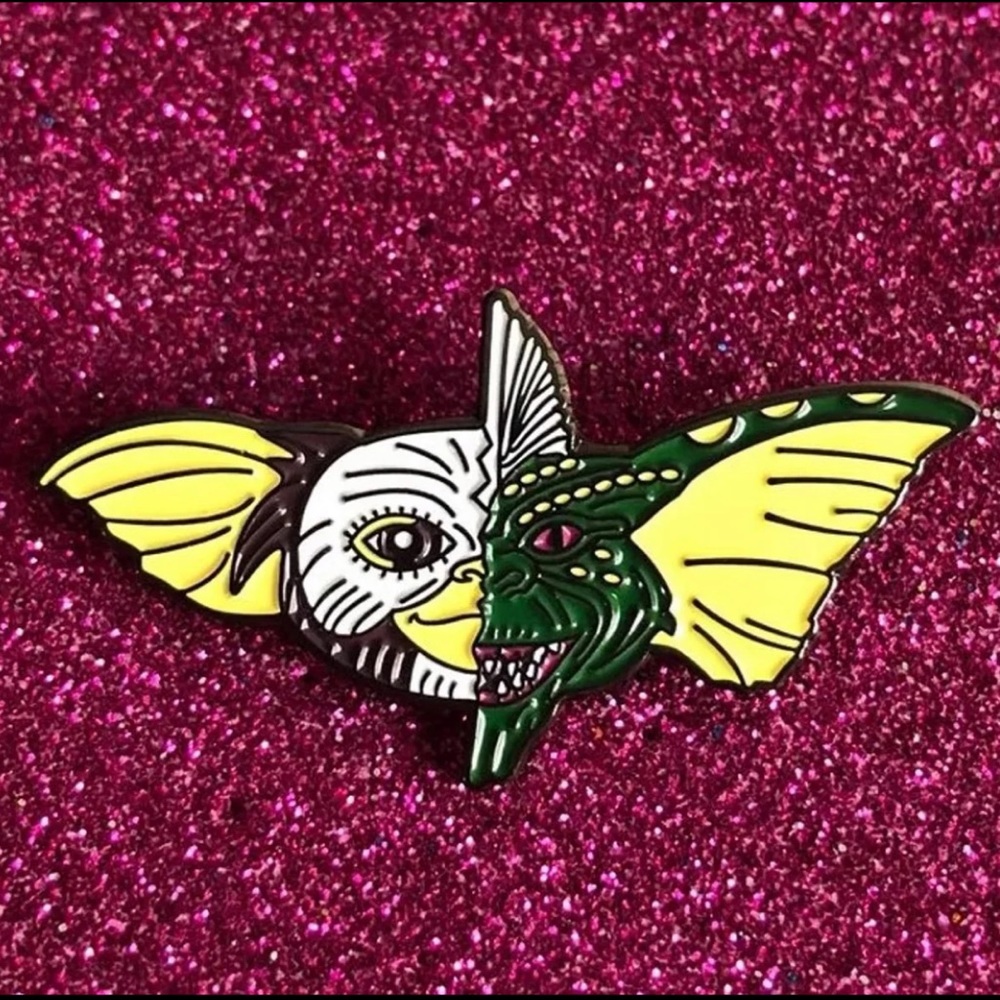 ♡♡3/$15 80s horror film pin